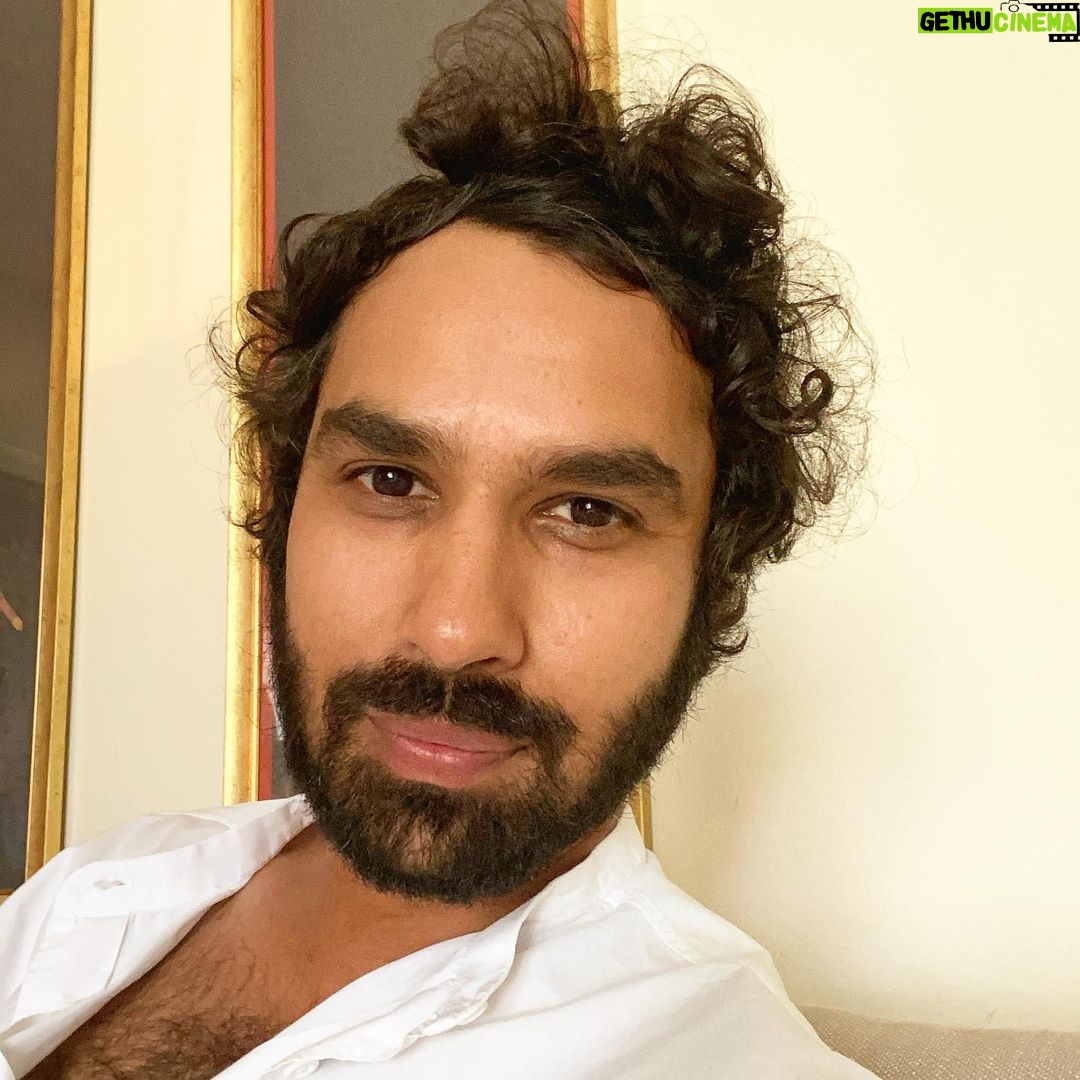 Kunal Nayyar - 92K Likes - Finally. Finally. Finally. A beard trim. You can tell by the spot on my chin- the trimmer was in my hands:(