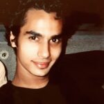 Kunal Nayyar Instagram - Paris, circa 1999. Baby face.