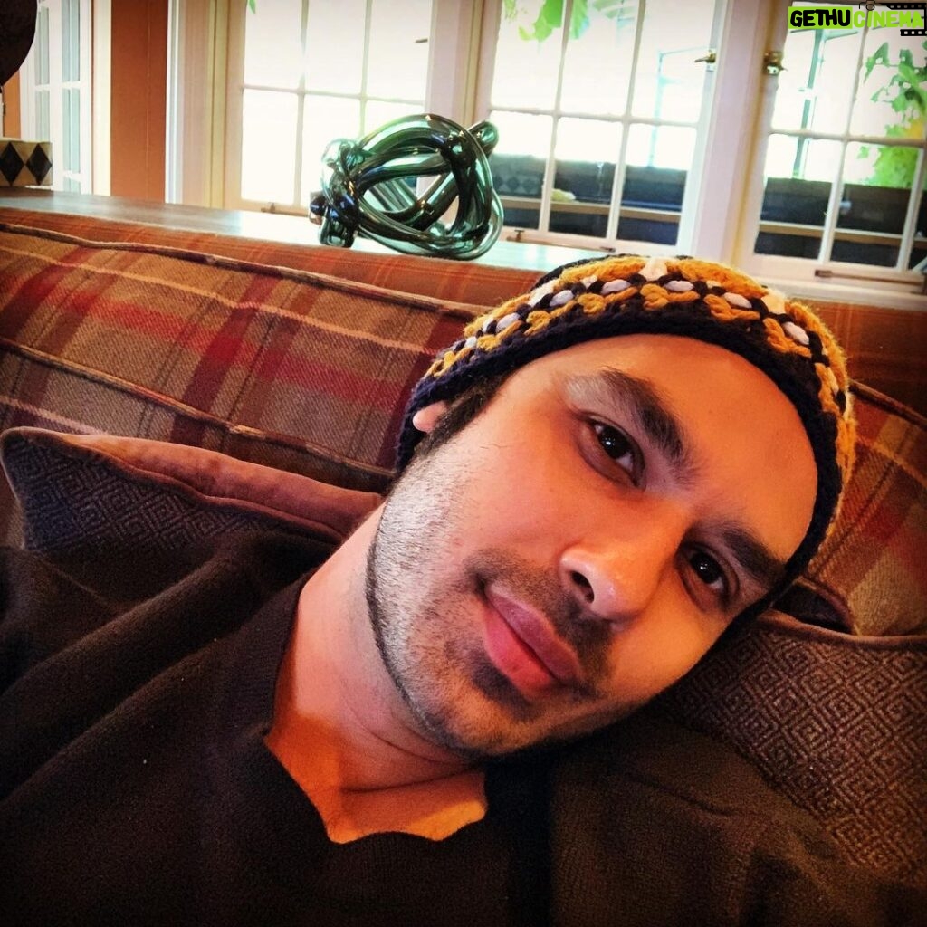 Kunal Nayyar Instagram - When I look into your eyes, I see your soul; and I know deep in my heart that you are so much more than you could ever imagine. I hope this Sunday you and your soul become friends once more. I love you. And yes I shaved, the mrs missed my face.