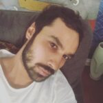 Kunal Nayyar Instagram - Summer is here. And so am I. #letsdothis
