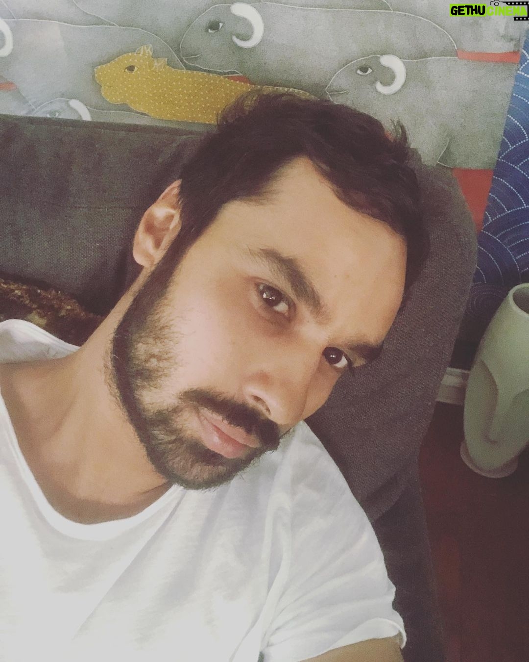 Kunal Nayyar - 71.6K Likes - Summer is here. And so am I. #letsdothis