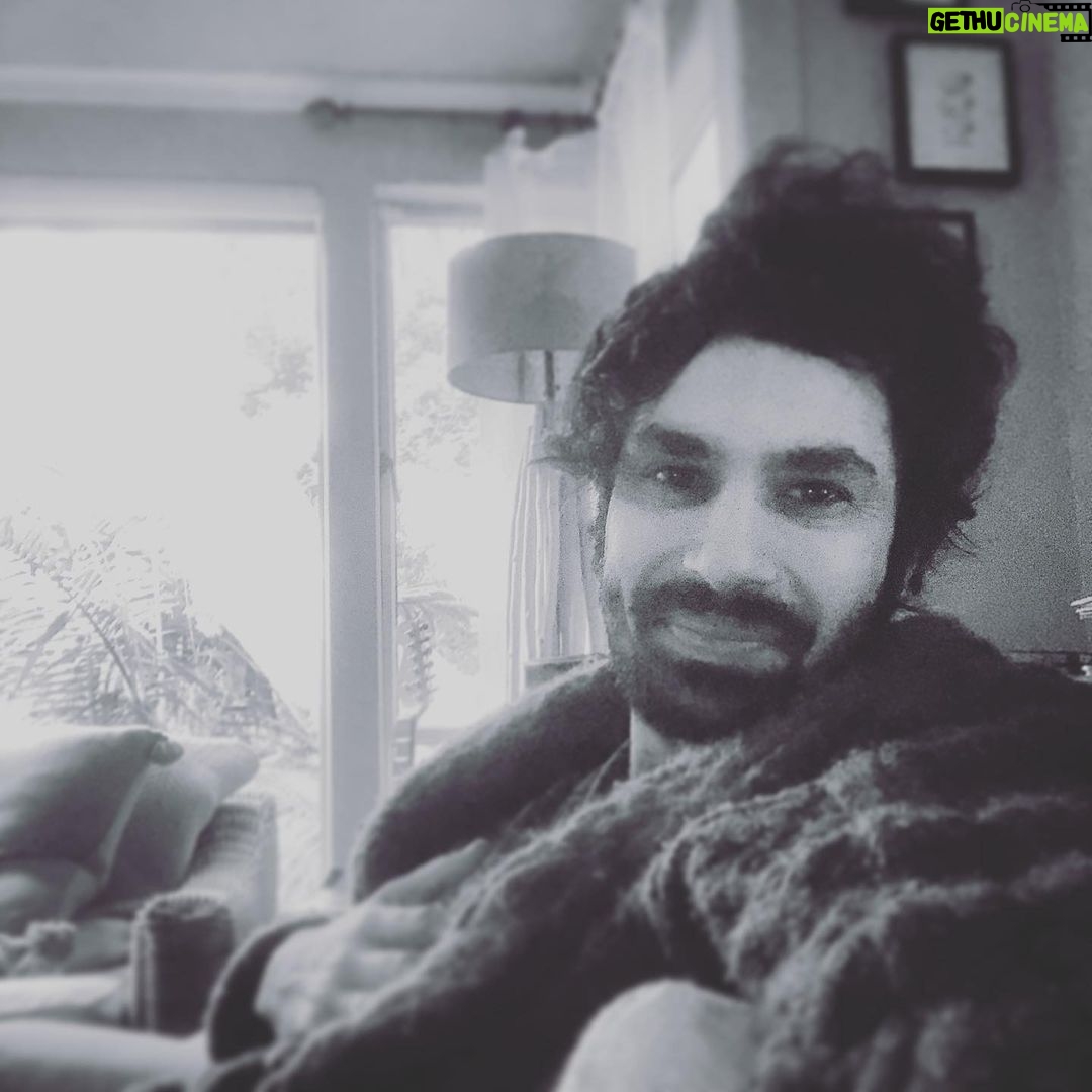 Kunal Nayyar - 79K Likes - This weekend people I love, lost their loved ones. Grandmothers, mothers, cousins, and friends. That coupled with Memorial Day and the countless who have lost their lives for their country. Death is inevitable. It is coming for us all. Once you can truly recognize your own mortality, and realize the clock is ticking every day- wouldnāt you forgive the person that wronged you? Love the person who hated you? Spend all your time in laughter, and making the world a better place? The only thing guaranteed in this life is that at some point we are going to become fertilizer for the soil. Everything in between is up to us. So today, let go of all the small things that we spend so much time in life fussing over, and remind yourself you are capable of so much more than you think you are... I love you. #namaste