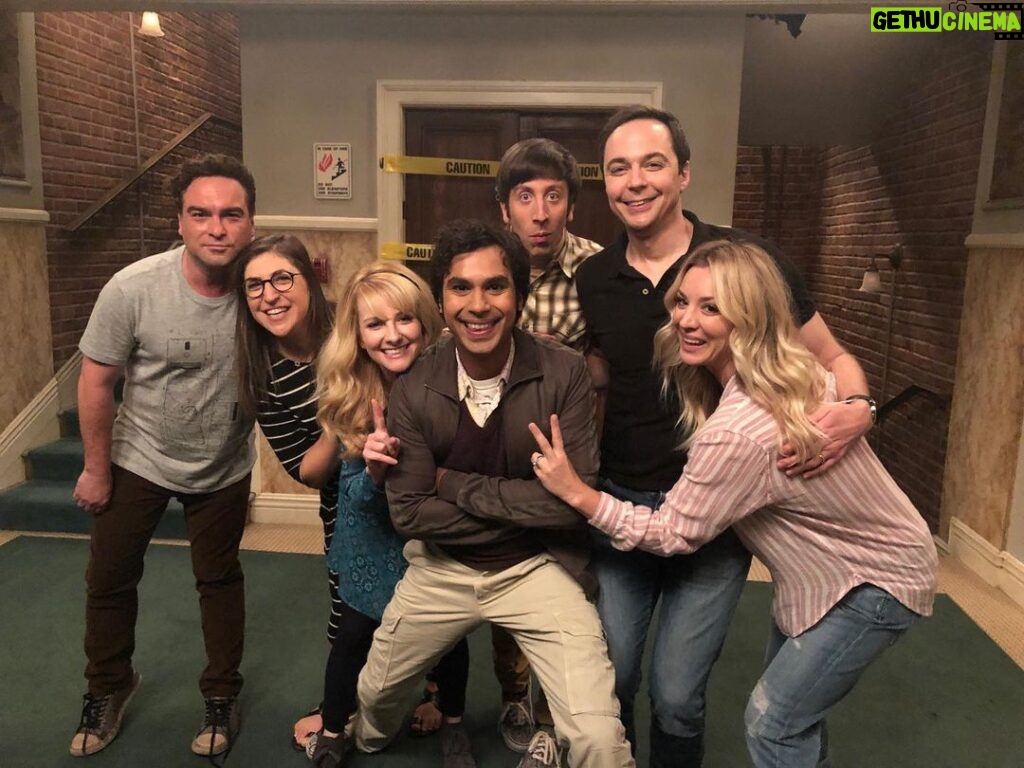 Kunal Nayyar Instagram - 15 years ago today this beautiful show came to life. It has given me more than I could ever imagine, and there is not a day that goes by that I do not in some way, think about my time on the @bigbangtheory All thanks to you, love you.