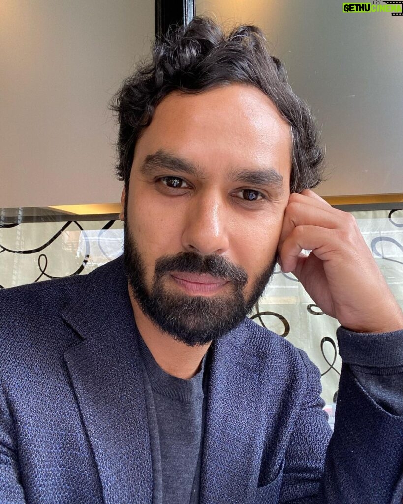 Kunal Nayyar Instagram - I wanted to remind you, that you are beautiful just the way you are, and that you are loved:)