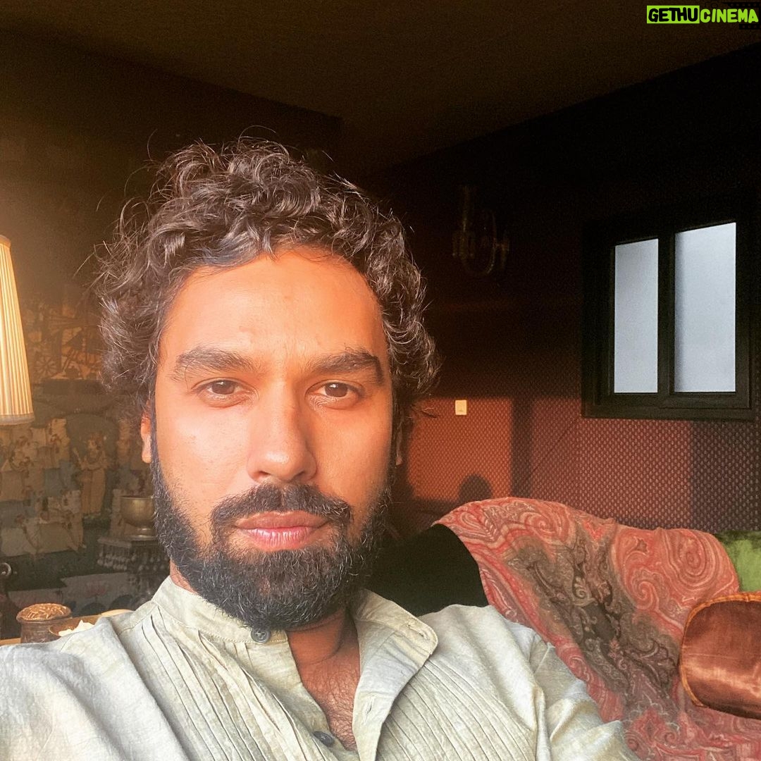 Kunal Nayyar - 84K Likes - Sending you a little peace, from my heart to yoursā¦