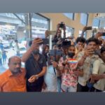 Kunchacko Boban Instagram - …….”2018”…….. And what a feel it was… Watching the movie in theatres … The movie that is just changing the benchmark of Malayalam movie industry and creating history.Happy and honoured to be part of this stellar team of talents and passionate movie makers and artists.Humbled by the love and acceptance for the movie worldwide!!!! @judeanthanyjoseph U are just lit myahn 🔥🔥🔥 @tovinothomas @asifali @vineeth84 @aparna.balamurali @narainraam @ajuvarghese @sudheesh_actor @ronydavidraj @lal_director @tanviram ….guys it was a pleasure to share the screen space with you all😍😍 @kavyafilmcompany @antojosephfilmcompany and the entire crew for being up this movie to the scale it deserved and pulling it off in style !! Should say that…… “EVERY ONE IS A HERO”