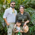 Kunchacko Boban Instagram - Welcome to…. 😎IZZU’S DINO-WORLD🦖 Sharing some snippets from Izzu’s Dino Party 🎉 And taking this opportunity to thank everyone for all the prayers,wishes and love ❤️ @priyaakunchacko @achu_oommen💡 @krafters.co 🎠 @sugarbowl_cochin 🎂 @sanojkumar123 📸