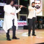 Kunchacko Boban Instagram - Bidding adieu to 2022 … With the most wonderful audience at Muscat for the Gulf Madhyamam,Harmonious Kerala Season-3 event!! What an exhilarating and emotional experience it was for me celebrating my 25th year in the industry with this most loveable people around me!! Thanks a ton…Thanks a lot…Thanks infinity raise to infinity😘😘😘 @gulfmadhyamamdaily #harmoniouskerala And thank you @rjmithun for be such a powerhouse of energy and camaraderie