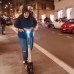Kunchacko Boban Instagram - Real life “Oru Rajamalli” ……🙃🙃🥰😘😍 Ayyooooooooo🛴🛴🛴🛴🛴🛴🛴🛴🌪️🌪️🌪️ @priyaakunchacko #vaticandiaries