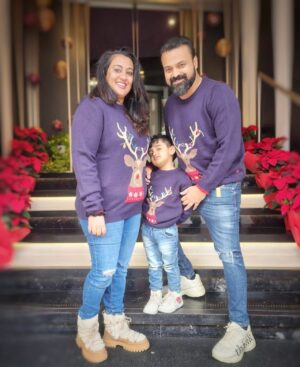 Kunchacko Boban Instagram - …..🎄HAPPY CHRISTMAS FOLKS✨……
May the smile of baby Jesus be present in everyone’s life forever 🌟🌟🌟🌟
Xmas@Vatican #masswithPope
