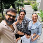 Kunchacko Boban Instagram - And what a wonderful way to wind up your Janamdhin.🥳🥳 Nothing was planned,but God made the best of plans to make my day the bestest!!! I am in paucity of words to convey my thanks for all the love ,affection and wishes pouring in…..So no thanks,but a guarantee that I will give more than my best to entertain you all with my movies till my last breath!!! Thank you Listin and team #garudanmovie for the surprise birthday celebration 🎉 @sureshgopi @narainraam @surajvenjaramoodu @iamlistinstephen @magicframes2011 @midhun_manuel_thomas @chackochanfriends @chackochan_lovers
