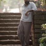 Kunchacko Boban Instagram - Stellar performances & power punch dialogues! 'Nna thaan case kodu' holding strong in all theaters! 🤩 . . ന്നാ താൻ കേസ്‌ കൊട്‌ (Sue me) in cinemas near you 🍿 @nnathaancasekodu (Sue me) @kunchacks @ratheesh_balakrishnan_poduval @santhoshkuruvilla @gayathrieshankar @rajeshmadhavan @ibasiljoseph @unnimango @manojkannoth @sherin_rachel_santhosh @arun.c.thampi @iamlistinstephen @sreejith.cv.3 @magicframes2011 @manwithamovingcamera @movierepublic.in @mrprofessional.in #nnathaancasekodu #SueMe #chackochan #ratheeshBalakrishnanPoduval #santhoshKuruvilla #dawnVincent #BennyKattappana #sudheeshGopinath #jobeeshAntony #vyshakSugunan #jothishshankar #vipinnairV #melwyJ #shalupeyad #hassanwandoor #udayaPictures #ListinStephen #magicFrames #STKframes #kunchackoBobanProductions #movierepublic #mrprofessional #theaters #inCinemas