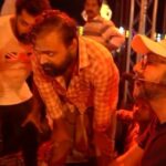 Kunchacko Boban Instagram - A glimpse of somewhere between action & cut! Bringing to you the love, bond, blood, sweat & hearty laughs that went into the making of 'Nna thaan case kodu' ❤️ 'Nna thaan case kodu' In cinemas across worldwide! 🎉 . ന്നാ താൻ കേസ്‌ കൊട്‌ (Sue me) @nnathaancasekodu (Sue me) @kunchacks @ratheesh_balakrishnan_poduval @santhoshkuruvilla @gayathrieshankar @rajeshmadhavan @ibasiljoseph @unnimango @manojkannoth @sherin_rachel_santhosh @arun.c.thampi @iamlistinstephen @sreejith.cv.3 @magicframes2011 @manwithamovingcamera @movierepublic.in @mrprofessional.in #nnathaancasekodu #SueMe #chackochan #ratheeshBalakrishnanPoduval #santhoshKuruvilla #dawnVincent #BennyKattappana #sudheeshGopinath #jobeeshAntony #vyshakSugunan #jothishshankar #vipinnairV #melwyJ #shalupeyad #hassanwandoor #udayaPictures #ListinStephen #magicFrames #STKframes #kunchackoBobanProductions #movierepublic #mrprofessional #theaters #inCinemas