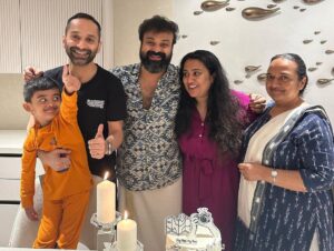 Kunchacko Boban Instagram - And what a wonderful way to wind up your Janamdhin.🥳🥳
Nothing was planned,but God made the best of plans to make my day the bestest!!!
I am in paucity of words to convey my thanks for all the love ,affection and wishes pouring in…..So no thanks,but a guarantee that I will give more than my best to entertain you all with my movies till my last breath!!!
Thank  you Listin and team #garudanmovie for the surprise birthday celebration 🎉 

@sureshgopi @narainraam @surajvenjaramoodu @iamlistinstephen @magicframes2011 @midhun_manuel_thomas @chackochanfriends @chackochan_lovers