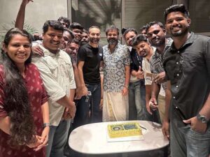 Kunchacko Boban Instagram - And what a wonderful way to wind up your Janamdhin.🥳🥳
Nothing was planned,but God made the best of plans to make my day the bestest!!!
I am in paucity of words to convey my thanks for all the love ,affection and wishes pouring in…..So no thanks,but a guarantee that I will give more than my best to entertain you all with my movies till my last breath!!!
Thank  you Listin and team #garudanmovie for the surprise birthday celebration 🎉 

@sureshgopi @narainraam @surajvenjaramoodu @iamlistinstephen @magicframes2011 @midhun_manuel_thomas @chackochanfriends @chackochan_lovers
