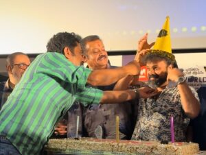 Kunchacko Boban Instagram - And what a wonderful way to wind up your Janamdhin.🥳🥳
Nothing was planned,but God made the best of plans to make my day the bestest!!!
I am in paucity of words to convey my thanks for all the love ,affection and wishes pouring in…..So no thanks,but a guarantee that I will give more than my best to entertain you all with my movies till my last breath!!!
Thank  you Listin and team #garudanmovie for the surprise birthday celebration 🎉 

@sureshgopi @narainraam @surajvenjaramoodu @iamlistinstephen @magicframes2011 @midhun_manuel_thomas @chackochanfriends @chackochan_lovers