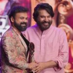 Kunchacko Boban Instagram - The Mega Kid @mammootty with my Kid🤩 Happy Birthday dearest Mammookka!!! And one of my fav pics with my idol😍😍😍
