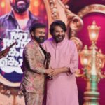 Kunchacko Boban Instagram - The peak of happiness and fanboying!!!!! Receiving the Best Actor Award from “THE BEST ACTOR” himself.Dreams do come true when you give in your everything for that.And shaking a leg alongwith the Mega “M” himself for His song that was a life-changer for the Actor in me. Thank you Anand TV awards,the wonderful crowd at Manchester UK and my friends from the film fraternity for making this a memorable one!!! @mammootty @rameshpisharody #anandtvawards2023 @ratheesh_balakrishnan_poduval @santhoshkuruvilla