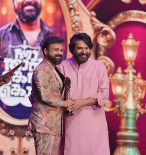 Kunchacko Boban Instagram - The peak of happiness and fanboying!!!!!
Receiving the Best Actor Award from “THE  BEST ACTOR” himself.Dreams do come true when you give in your everything for that.And shaking a leg alongwith the Mega “M” himself for  His song that was a life-changer for the Actor in me.
Thank you Anand TV awards,the wonderful crowd at Manchester UK and my friends from the film fraternity for making this a memorable one!!!
@mammootty @rameshpisharody #anandtvawards2023
@ratheesh_balakrishnan_poduval @santhoshkuruvilla