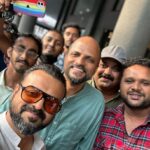Kunchacko Boban Instagram - …….”2018”…….. And what a feel it was… Watching the movie in theatres … The movie that is just changing the benchmark of Malayalam movie industry and creating history.Happy and honoured to be part of this stellar team of talents and passionate movie makers and artists.Humbled by the love and acceptance for the movie worldwide!!!! @judeanthanyjoseph U are just lit myahn 🔥🔥🔥 @tovinothomas @asifali @vineeth84 @aparna.balamurali @narainraam @ajuvarghese @sudheesh_actor @ronydavidraj @lal_director @tanviram ….guys it was a pleasure to share the screen space with you all😍😍 @kavyafilmcompany @antojosephfilmcompany and the entire crew for being up this movie to the scale it deserved and pulling it off in style !! Should say that…… “EVERY ONE IS A HERO”
