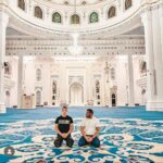 Kurban Omarov Instagram – Дорогие друзья, с праздником Курбан-байрам, пусть Аллах всегда будет с вами, молитвы будут услышаны! Главное, чтобы в сердцах была настоящая чистота и справедливость. Не смотря на санкции наши мусульмане отправляются совершать хадж, и как говорит официальная статистика, паломничество уже вернулось к допандемийному уровню. Пусть всем нам простятся наши грехи, а мир и добро наполнят наши дома! 

И, кстати, сегодня еще и 250 лет с того момента, как Екатерина II подписала указ о праве исповедовать ислам, а также был снят запрет на строительство мечетей. Она уже тогда понимала, что страна будет только сильнее, если для каждого это будет свой дом, и при этом все будут вместе. 

Объединение – это то, что помогает нам вместе преодолевать любые трудности и испытания для нашей Родины. С праздником!
