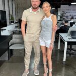 Kurban Omarov Instagram - Чем больше любви и заботы я вкладываю в это прекрасное создание, тем больше получаю назад. Ведь женщина костер, чем больше дров в него подкинешь, тем сильнее согреет.