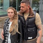 Kurban Omarov Instagram - Тут в разговорах возник вопрос о семейных традициях. Кто-то считает, что их сегодня почти нет, кто-то наоборот. Я знаю точно одно - у нас они есть. И самая главная из них - спорт в нашей жизни. Это не просто физуха какая-то. Это и воспитание характера, умение преодолевать трудности, общение семьей, оказание поддержки, проявление любви. И если говорить глобально, то сейчас самое время поддержать и развить спорт как и национальную традицию. Время пройдёт, санкции отменятся, будет другой мир, а наши спортсмены, я уверен, останутся лучшими. Я даже не удивился, когда об этом же, как один из векторов развития и приоритетов, обозначил президент. Наши спортсмены всегда были впереди, отличались стальным характером и огромной волей к победе. Именно поэтому мы побеждали, побеждаем и будем побеждать. А у вас самих есть традиции? Насколько вы им верны? Нужны ли они сегодня в 21 веке? Давайте поболтаем!