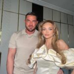 Kurban Omarov Instagram - Едем на премию женщина года. Грандиозное событие, которое нельзя пропустить.