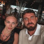 Kurban Omarov Instagram - Этот год не только у нас в стране, но и лично у меня - год Семьи. Ее нужно строить прежде всего на основе взаимного согласия и любви. Я благодарен своим родителям, что у меня всегда был пример настоящей крепости, ценностей. Сейчас точно знаю, что хочу также. Полный дом детей, смеха, радости, а красавица у меня уже есть! От чистого сердца желаю и вам всем здоровья, и, конечно же, надежных тылов. Семья - это счастье!