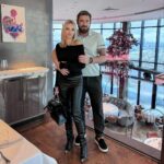 Kurban Omarov Instagram - Читаю последние новости и понимаю, что наше общество начало самоочищаться. Интересно то, что не все «любимчики народа» это понимают. Почему-то стало жалко на них смотреть.