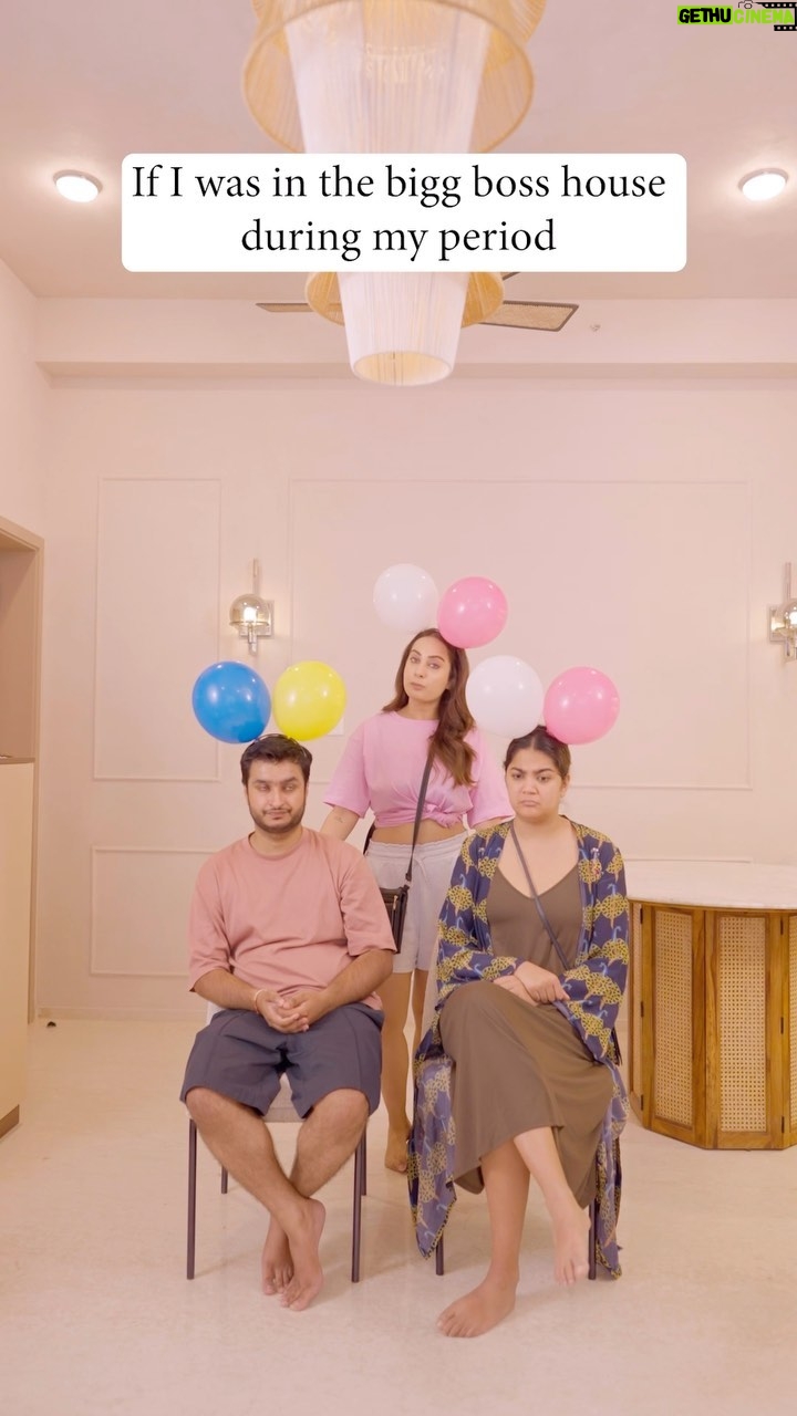 Kusha Kapila Instagram - #ad sirf main hee nahi meri skin bhi sensitive ho jaati hai periods mein lol. ~ I have zero tolerance for rashes and discomfort toh aise mein my go to is whisper softs for a no rash and irritation + stain free experience. Dermatologically tested bhi hai toh ki tension nahi. @whisperindia #SanitaryPad #Periods #Whisperskinlove #Whisper #HeavyPeriods #ad