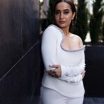Kusha Kapila Instagram - Toronto🤍 #thankyouforcomingattiff TIFF Production: @Mediaworkss TIFF BTS: Photography & Video: @amritaroraphotography Styled by - @manishamelwani @devanshi.15 @abhilashatd Outfit - @safiyaa_official Jewellery - @vishvafinejewelry Hair & Makeup: @shirleywuofficial Styling Team - @sim.ran_awayy @junni.khyriem @iambidipto_ @gypsy.girl.world @bhavnaaaaa.r @kasliwalriddhi @swityshinde @juhi.melwani @shubhangi.upadhyay2 Downtown Toronto
