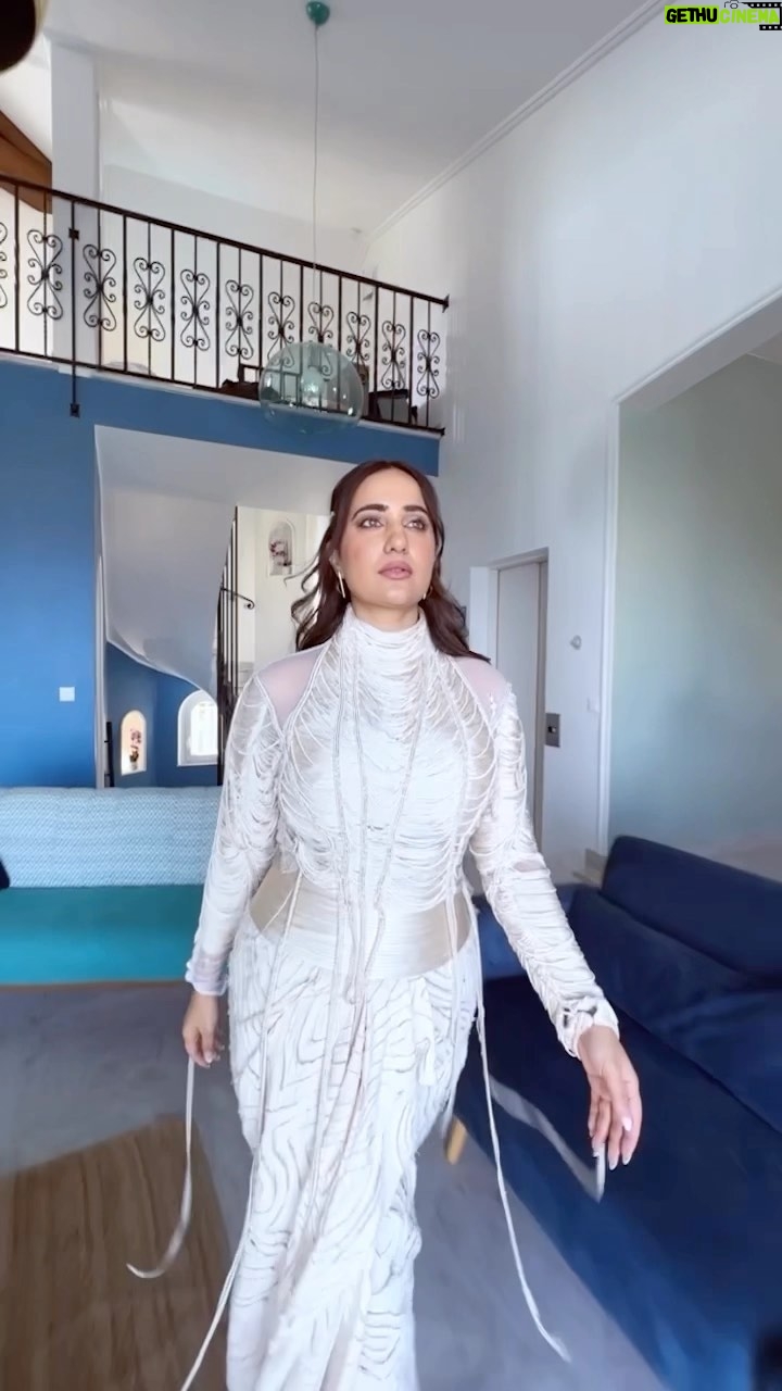 Kusha Kapila Instagram - baby, it’s showtime⭐️ thrilled to be partnering with @airbnb for my #Cannes2023 experience with my number one team. Thank you for the picturesque crib, fam. I AM SO EXCITED CANNOT KEEP CALM. I hope y’all like what we do here💜 @fetch_india Styled by : @ayeshaaminnigam @rhiakapoor Assisted by: @sejal_satish.n @thanishqkokare Outfit : @abhisheksharmastudio custom Jewellery: hair accessories @amamajewels ; earrings @chrstns_paris Shoes: @paciotti Makeup : @aashna_shah Hair : @makeupbyvishakha Shot by : @amitsingh.dop Cannes, France