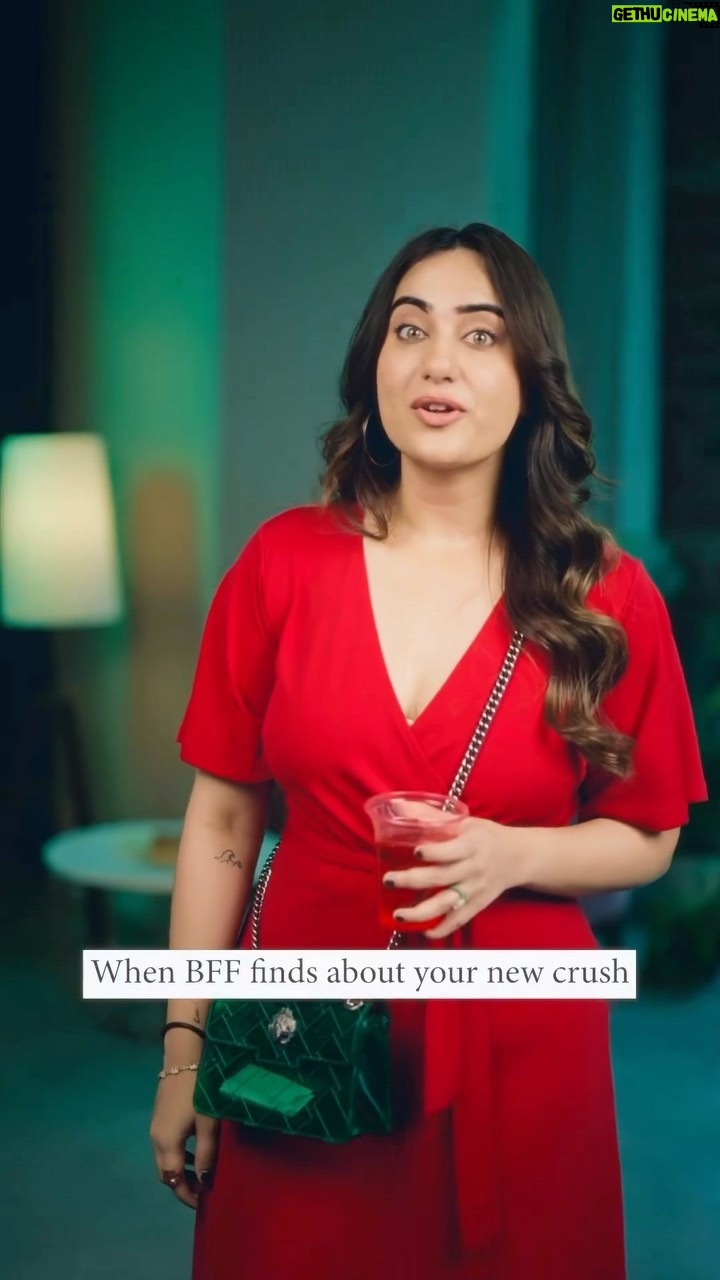 Kusha Kapila Instagram - expose the friend jo kisi ko bhi jiju bana leti hai I am wearing the Colorbar refillable lipstick, Take Me As I Am. You can refill it easily - just plug in and out the shade of your choice. Also, it’s vegan and 100% recyclable so that’s a bonus! Also, get your products engraved with any word/phrase of your choice from selective Colorbar stores near you. Shop from the nearest store or their website. #IndiasFirstRefillableLipstick #colorbar #TakeMeAsIAm #LoveColorbar #ad Co-written with @harsh_pranav Shot by @ishanzaka Edit by @ankushchaudharyoffical Makeup by @aashna_shah Hair by @shivanikakka_