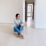 Kusha Kapila Instagram - mumbai, please be nice to me ilu2 jo barse sapne boond boond ekdum dhak dhak horela hai #nomorehotels #nainokomoonmoond #khanakhakejana #littlebitfattoing