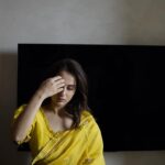 Kusha Kapila Instagram – aise hee mann kiya💛
.
.
asked @mohitkrtiwari to create some images and @aashna_shah to make me look pretty
called @komaltindwani and she sent these beautiful @labelearthen saris

(pictures are unedited. Sorry, Mohit🥲)
