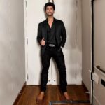 Kushal Tandon Instagram - Vanity affair………