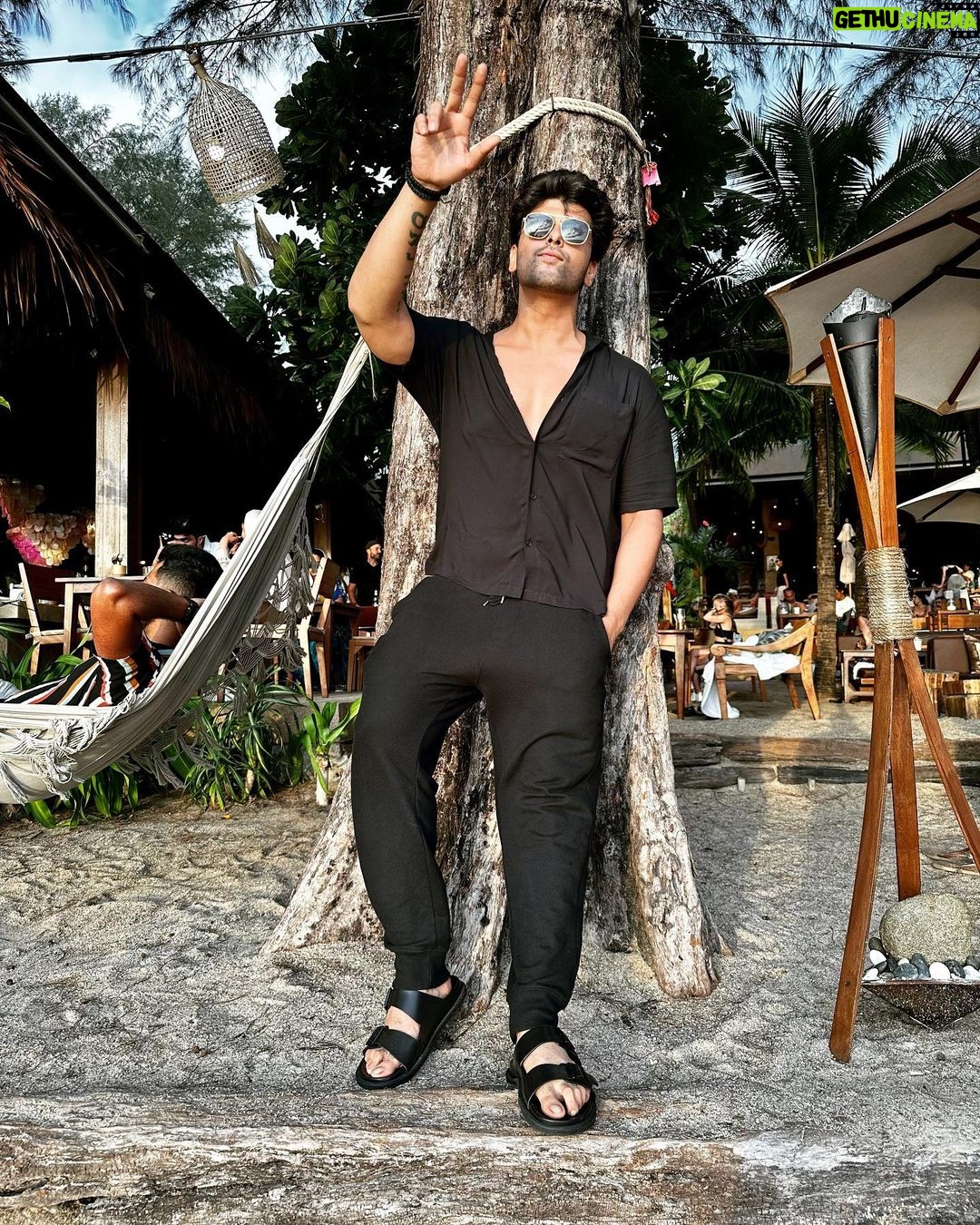 Kushal Tandon Instagram - Life is good 🧿❤️🤙 Café Del Mar Phuket