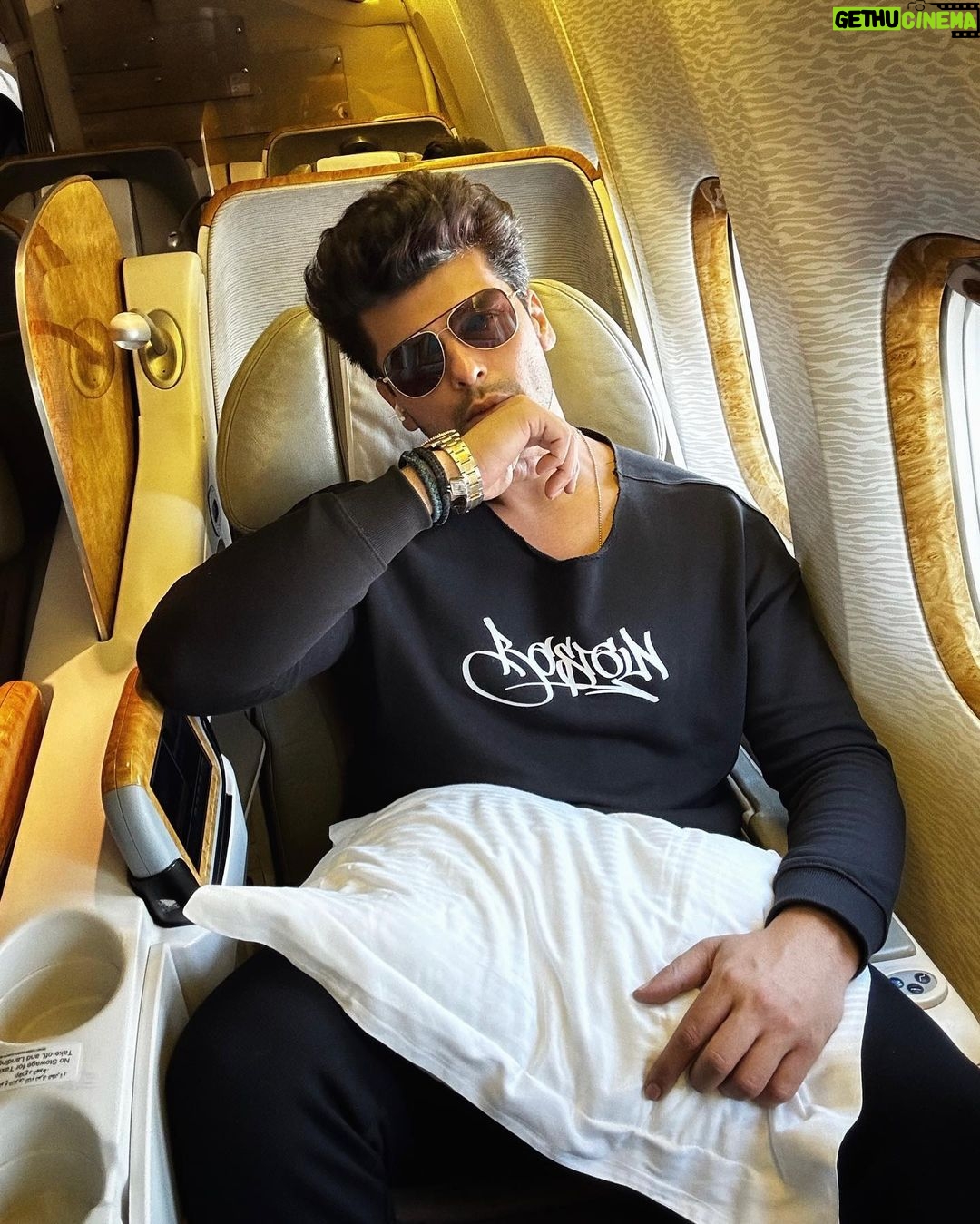 Kushal Tandon - 166.7K Likes - Touchdown Dubai ❤️