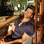 Kushal Tandon Instagram - Your lips my lips , apocalips........♠️