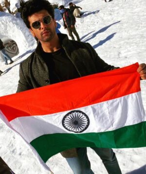 Kushal Tandon Instagram - Today, we celebrate the exhilaration of being free and uniting as one entity. 🇮🇳