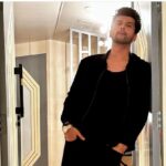 Kushal Tandon Instagram - Dear youngerself, I wish to reassure you that everything will indeed be fine. You'll discover the inner strength to conquer your limitations and fears. Maintain your integrity and confidence, for in the future, you won't be haunted by the fear of darkness, the judgments of others, or the challenge of upholding your beliefs. Your unique journey will lead you, and you'll find guidance from the right people along your path. When you look at yourself today, your heart will brim with pride and joy, knowing that you haven't merely won the admiration of countless individuals but also earned respect for your family. #ihavecomealongway #thankyouforcoming Your future me Thanku @ektarkapoor ma’am for tagging me in this Chain , I nominate @shivangijoshi18 @meet_bros_manmeet @harmeet_meetbros