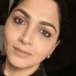 Kushboo Instagram - In the depth of darkness, a gentle smile reflects a world of contentment and love..🩶🩶🩶