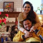 Kushboo Instagram – My journey in films started as an eight year old in Hindi. @Anilsharma_dir Ji was an AD then. Today at the pinnacle of his career, I restart my journey yet again in Hindi films after 35 long years with this master of his craft with  #JOURNEY, opposite the powerhouse of talent @iamnanapatekar . It’s such an honour to be part of this amazing project. Couldn’t have asked for anything better to come back to my roots. Need your blessings to make a mark yet again. 🙏🏻🙏🏻🙏🏻❤️❤️