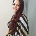 Kushboo Instagram – Black surrounded by shimmer has its own charm to convey 1000 words even when not spoken !! 
🖤💛🖤🤍🖤🧡🖤