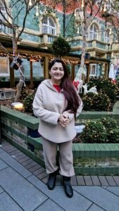 Kushboo Instagram - This property is a gem in London. #StJamesCourtTaj, London. I must thank @gtholidays.in for making my stay in london so comfortable and luxurious. You guys know how to take care of your guests and make them feel at home. Thank you so much for taking care of me. My fav hotel @sjctaj 🌟🌟🌟🌟👌👌👌👍👍👍❤️❤️❤️❤️🇬🇧🇬🇧