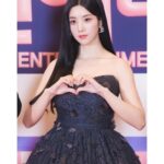 Kwon Eun-bi Instagram - #mbc연예대상 🖤