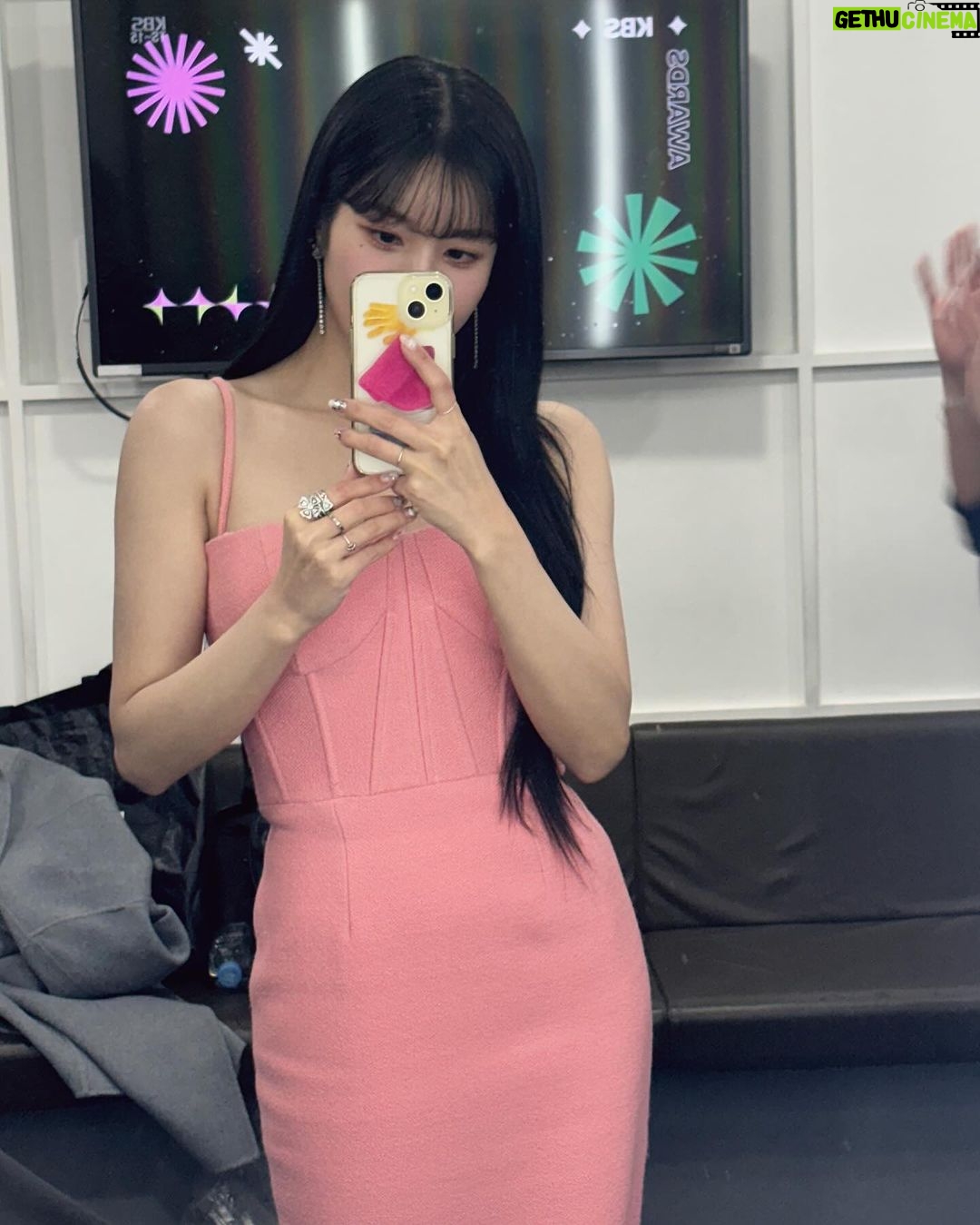 Kwon Eun-bi Instagram - 🩷🎄Merry Christmas🎄🤍
