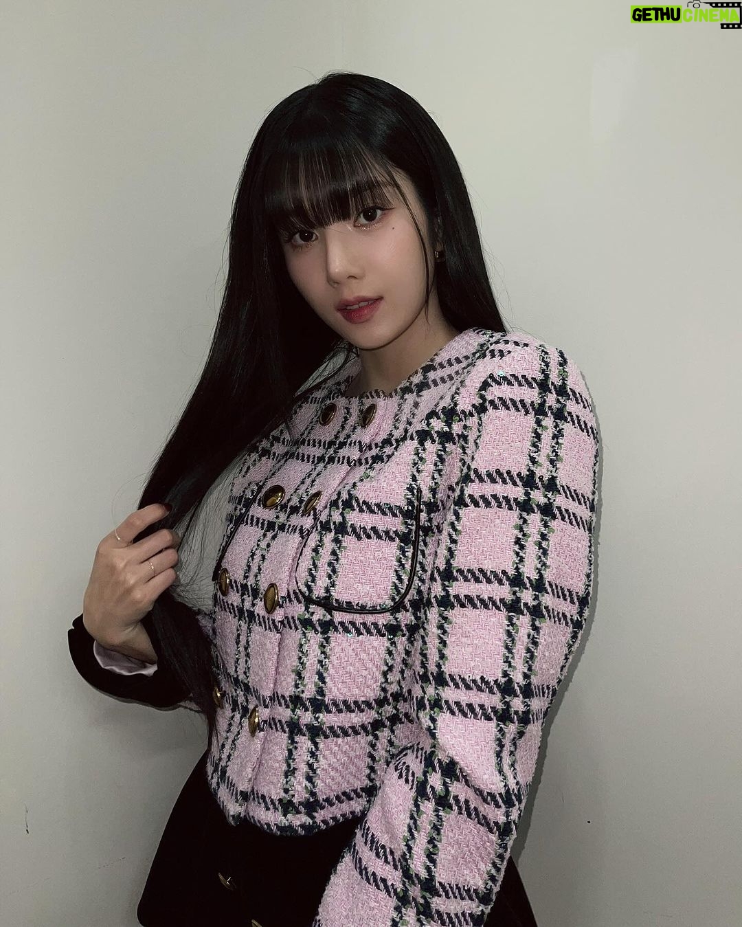 Kwon Eun-bi Instagram - 솔로 동창회 학연 @mbc_re.you.nion 매주 화요일 10시 ! 본.방.사.수💖