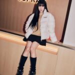 Kwon Eun-bi Instagram - #수프라 #SUPRA #수프라패딩 ⠀ 수프라 한남 플래그쉽 스토어에서 따뜻한 겨울 고프코어 스타일링을 확인해보세요.♥️